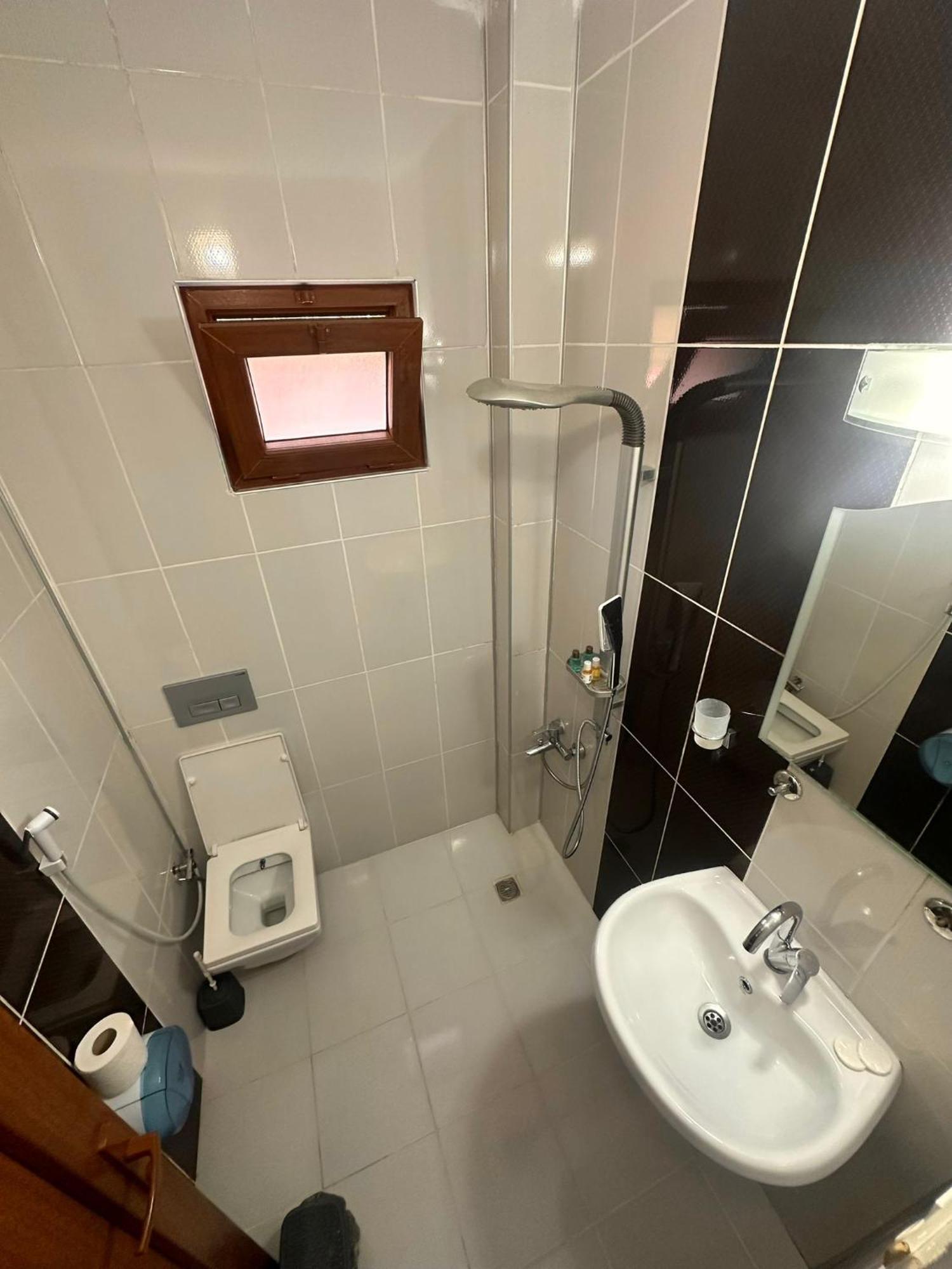 Han Apart Hotel Caykara Екстер'єр фото